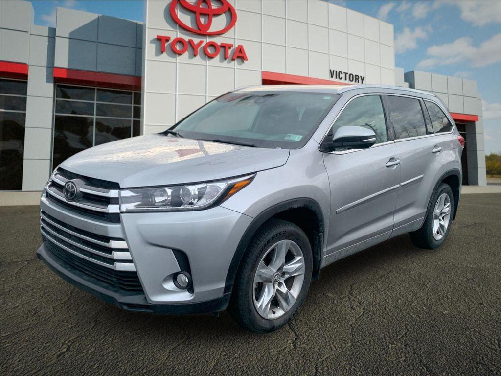 used 2018 Toyota Highlander car, priced at $27,991