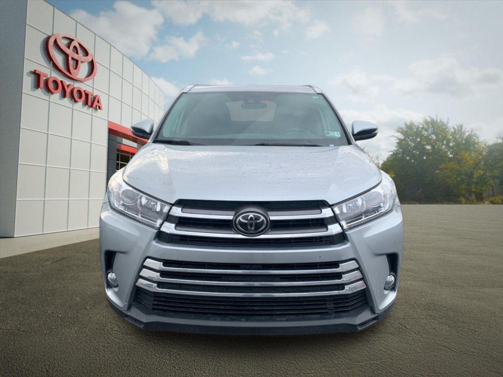 used 2018 Toyota Highlander car, priced at $27,991