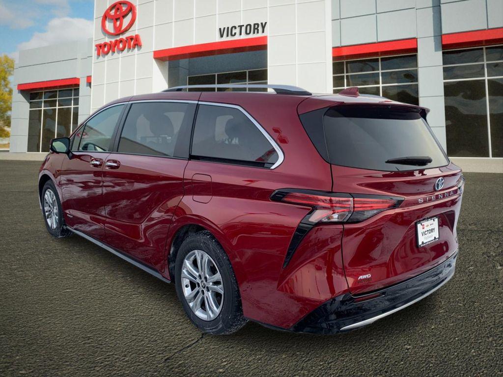 used 2021 Toyota Sienna car, priced at $40,748