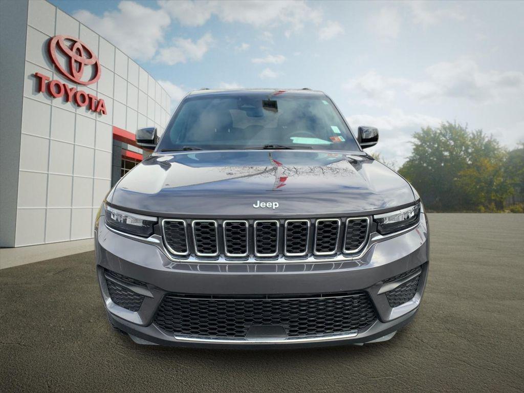 used 2024 Jeep Grand Cherokee car, priced at $29,143