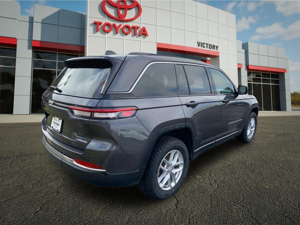 used 2024 Jeep Grand Cherokee car, priced at $29,143