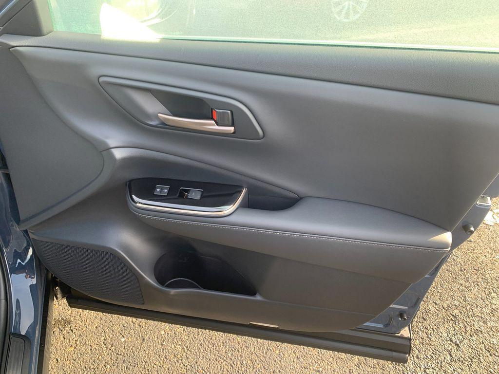 new 2025 Toyota Crown Signia car, priced at $46,681