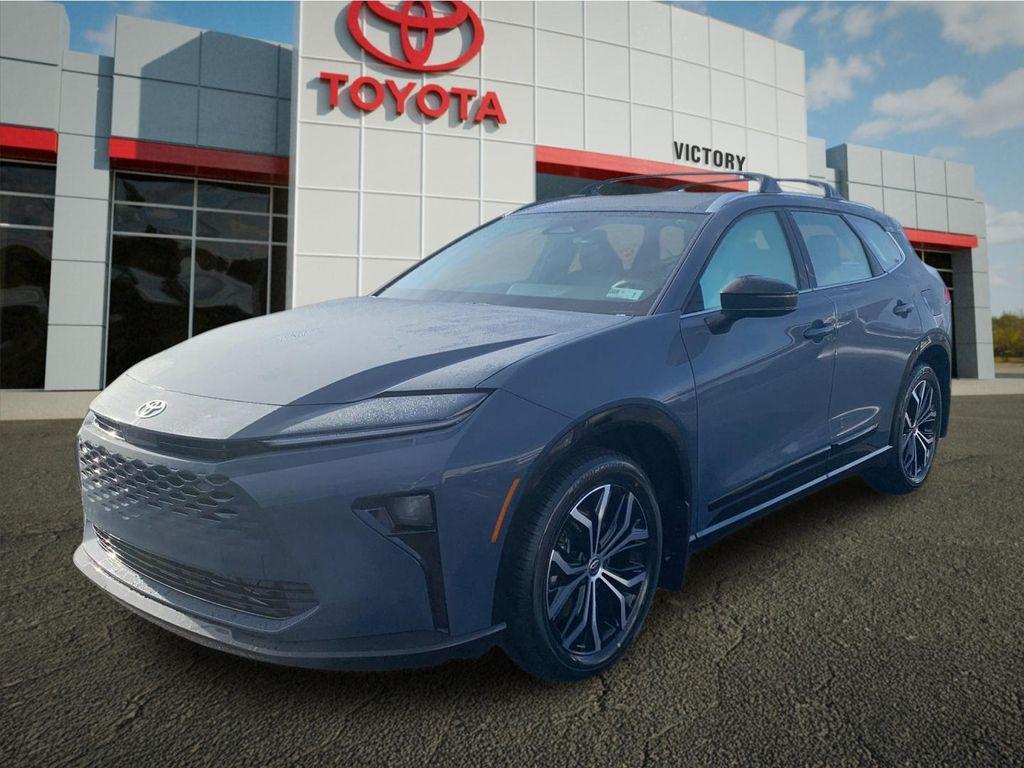 new 2025 Toyota Crown Signia car, priced at $46,681