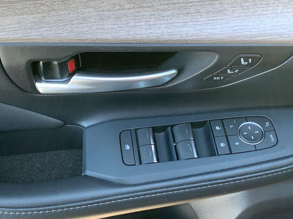 used 2025 Toyota Grand Highlander car, priced at $52,282