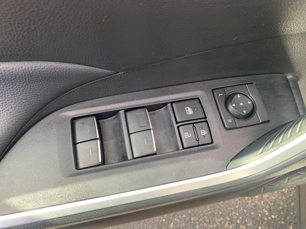 used 2025 Toyota RAV4 Hybrid car, priced at $35,877