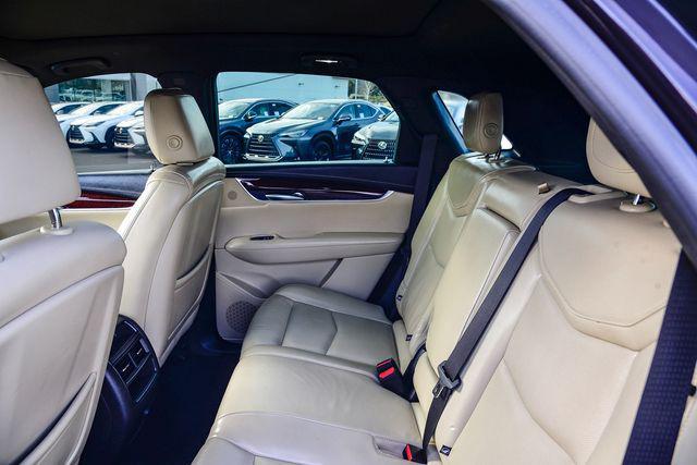 used 2018 Cadillac XT5 car, priced at $19,444