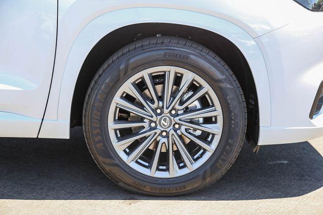 new 2026 Lexus TX 350 car, priced at $61,601