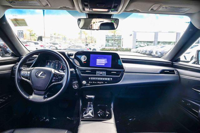 used 2025 Lexus ES 350 car, priced at $36,994