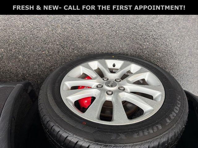 used 2017 Jeep Grand Cherokee car, priced at $11,600