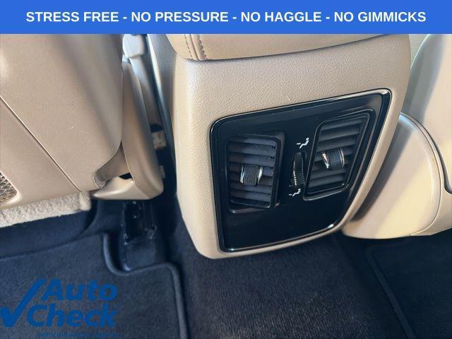 used 2014 Jeep Grand Cherokee car, priced at $9,844