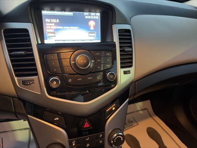 used 2016 Chevrolet Cruze Limited car, priced at $7,423