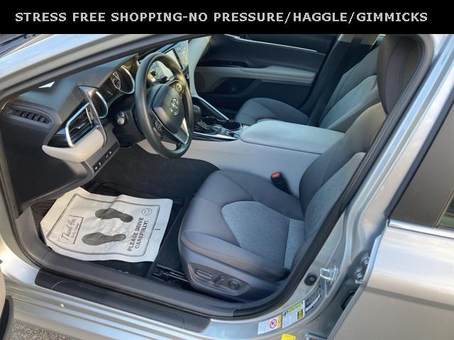 used 2018 Toyota Camry Hybrid car, priced at $16,268