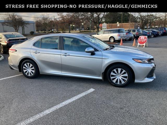 used 2018 Toyota Camry Hybrid car, priced at $16,268