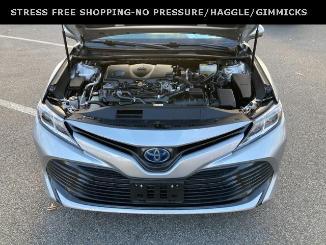 used 2018 Toyota Camry Hybrid car, priced at $16,268