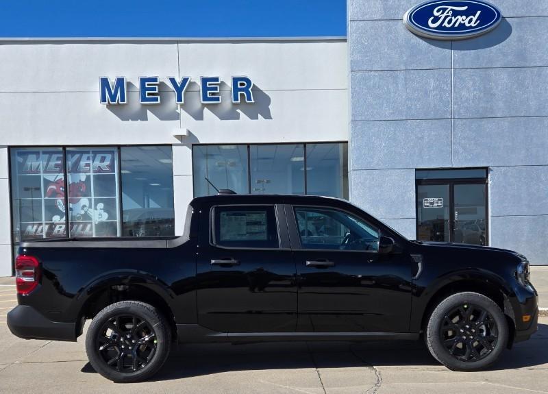 new 2025 Ford Maverick car, priced at $35,347
