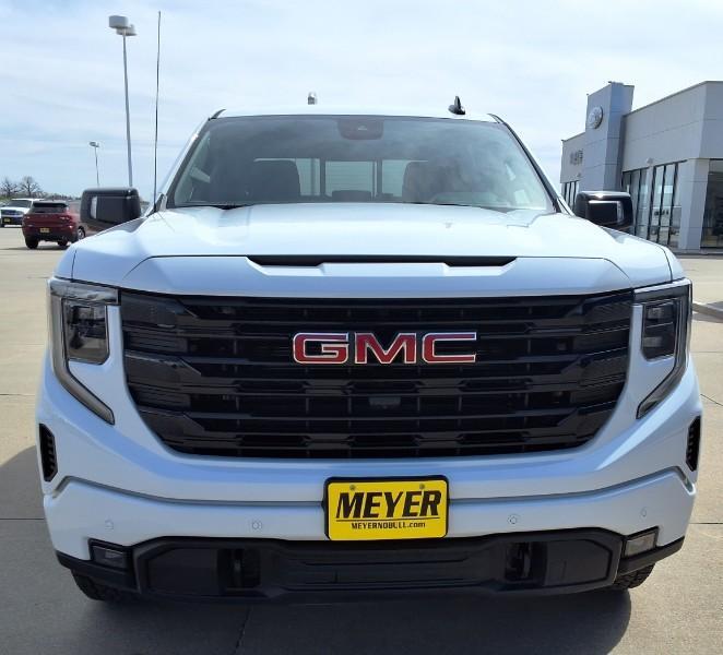 new 2026 GMC Sierra 1500 car, priced at $59,745