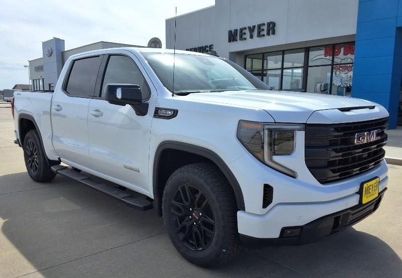new 2026 GMC Sierra 1500 car, priced at $59,745