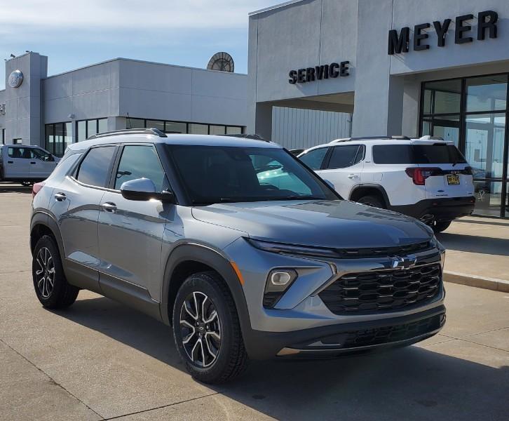 used 2024 Chevrolet TrailBlazer car, priced at $26,995