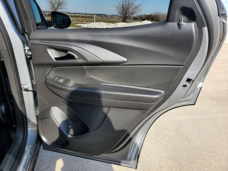 used 2024 Chevrolet TrailBlazer car, priced at $26,995