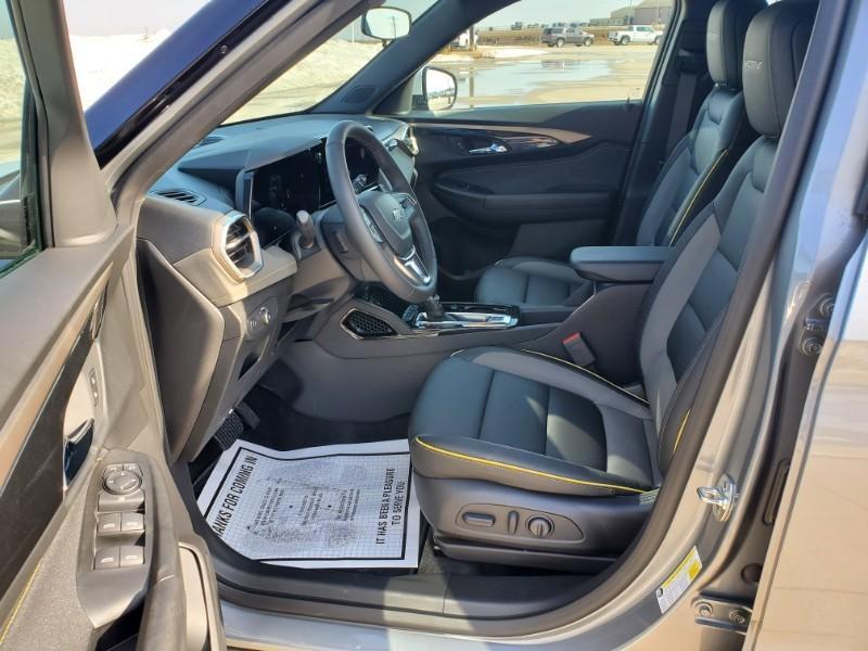 used 2024 Chevrolet TrailBlazer car, priced at $26,995