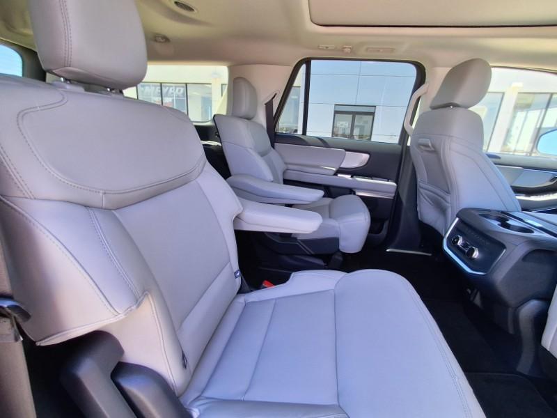 new 2026 Ford Expedition Max car, priced at $74,495