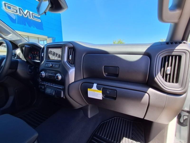new 2026 GMC Sierra 1500 car, priced at $42,495