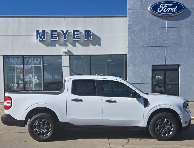new 2025 Ford Maverick car, priced at $32,808