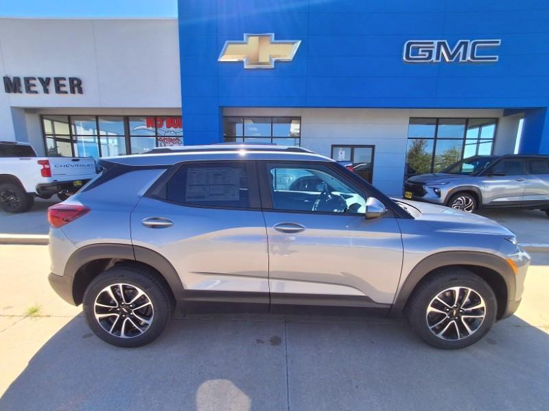 new 2026 Chevrolet TrailBlazer car, priced at $27,794