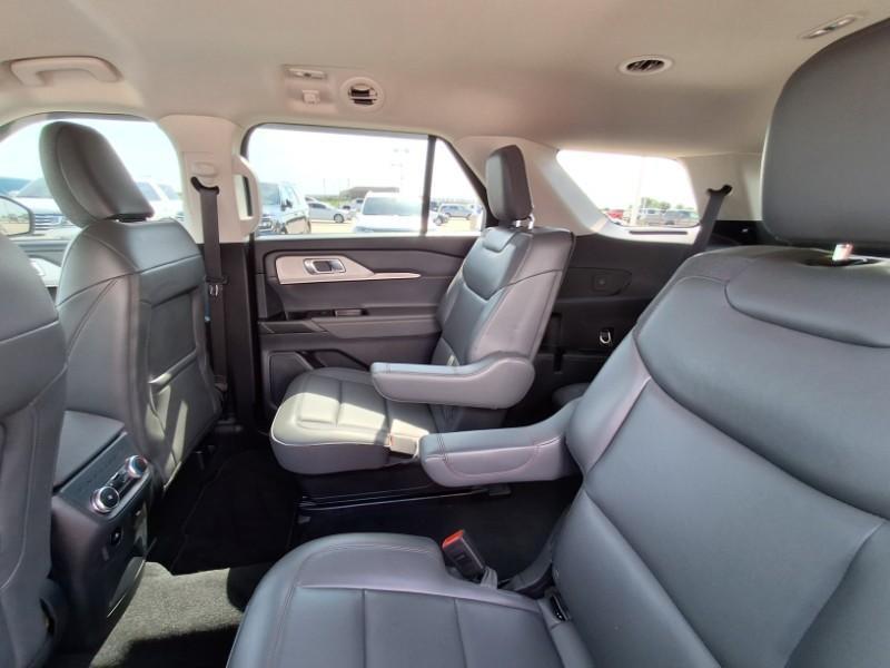 used 2025 Ford Explorer car, priced at $38,995