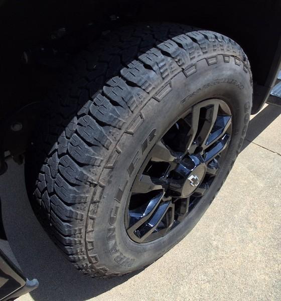 used 2025 Chevrolet Silverado 2500 car, priced at $61,995