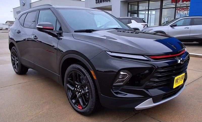 new 2025 Chevrolet Blazer car, priced at $44,995