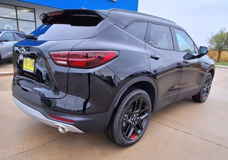 new 2025 Chevrolet Blazer car, priced at $44,995