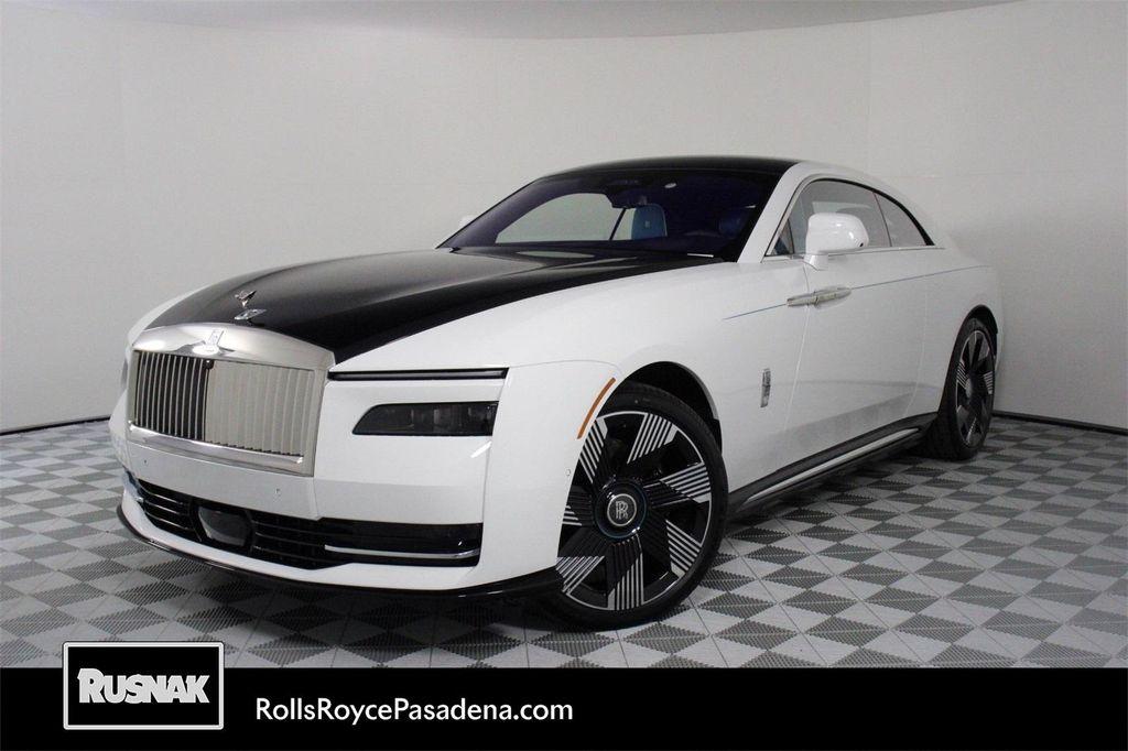 new 2025 Rolls-Royce Spectre car, priced at $548,800
