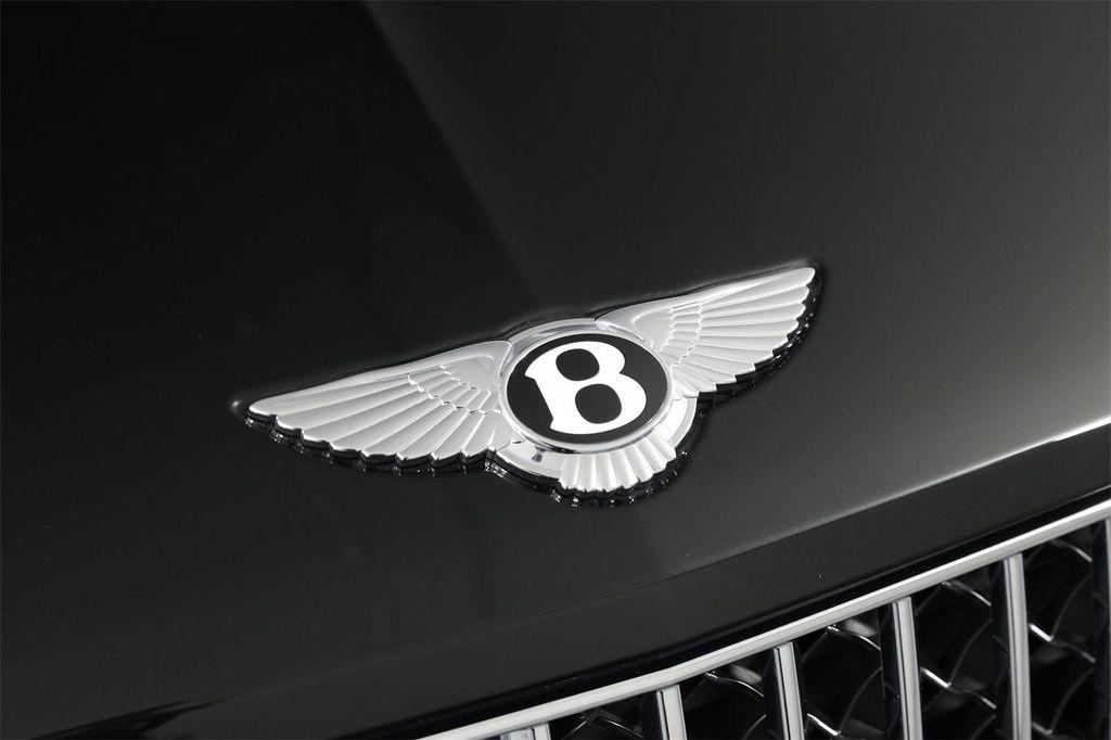 new 2025 Bentley Bentayga car, priced at $272,675