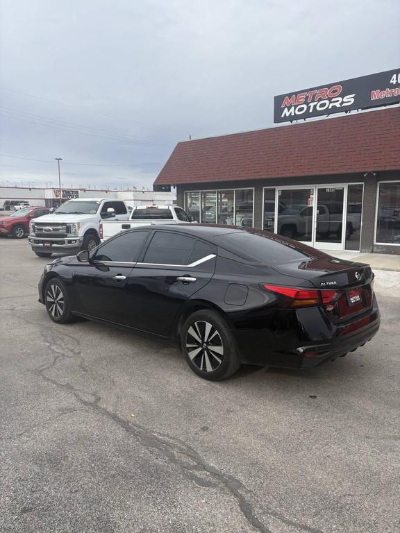 used 2022 Nissan Altima car, priced at $15,774