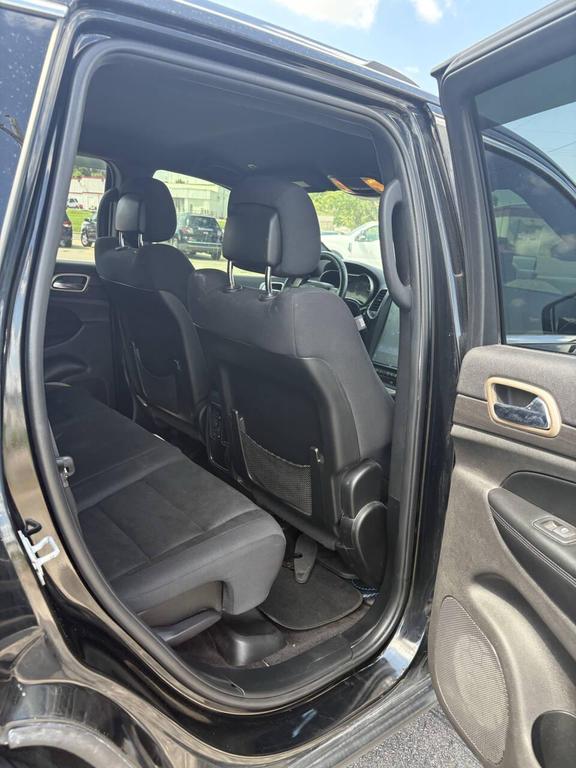 used 2017 Jeep Grand Cherokee car, priced at $11,997