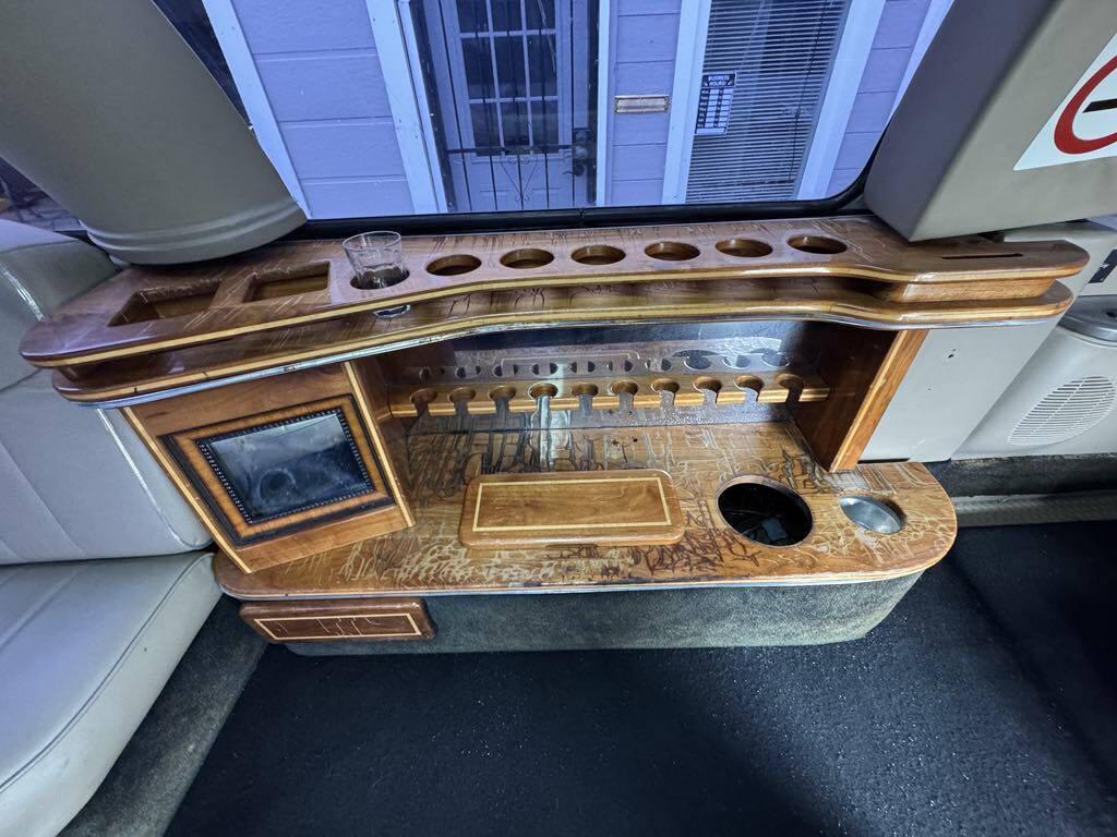 used 2002 Ford Excursion car, priced at $7,000