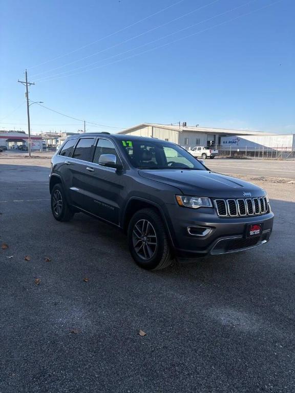 used 2017 Jeep Grand Cherokee car, priced at $13,997