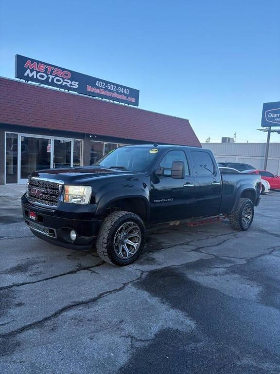 used 2013 GMC Sierra 2500 car, priced at $19,998