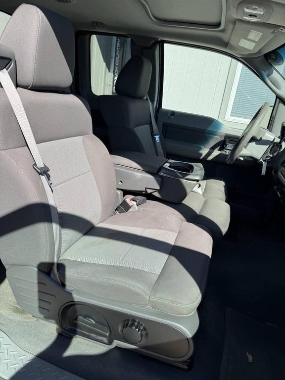 used 2005 Ford F-150 car, priced at $5,995