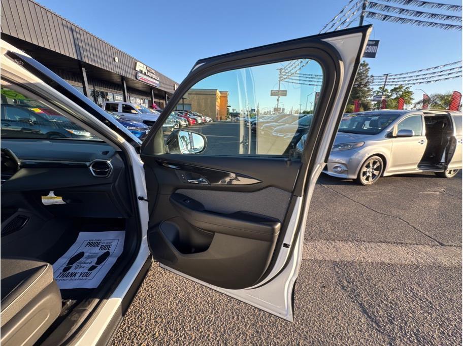 used 2025 Chevrolet TrailBlazer car, priced at $23,661