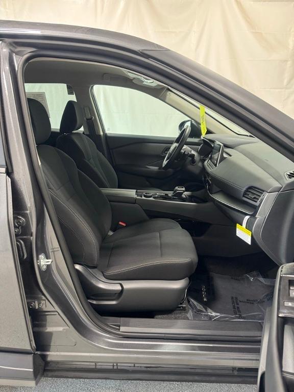 used 2025 Nissan Rogue car, priced at $27,990