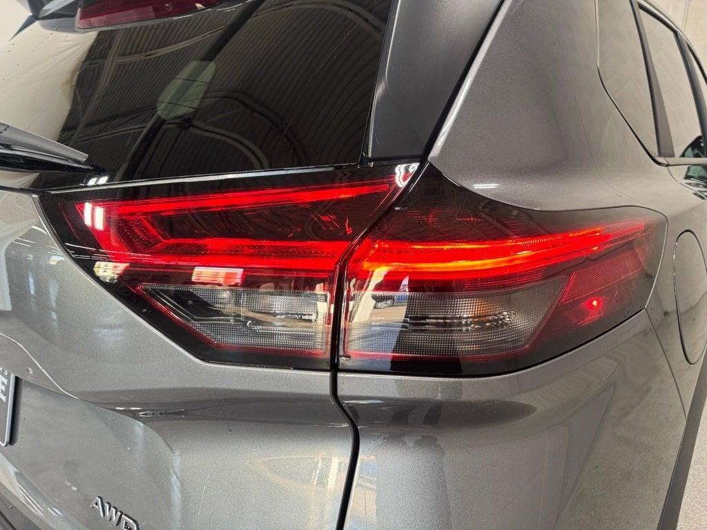 used 2025 Nissan Rogue car, priced at $27,990