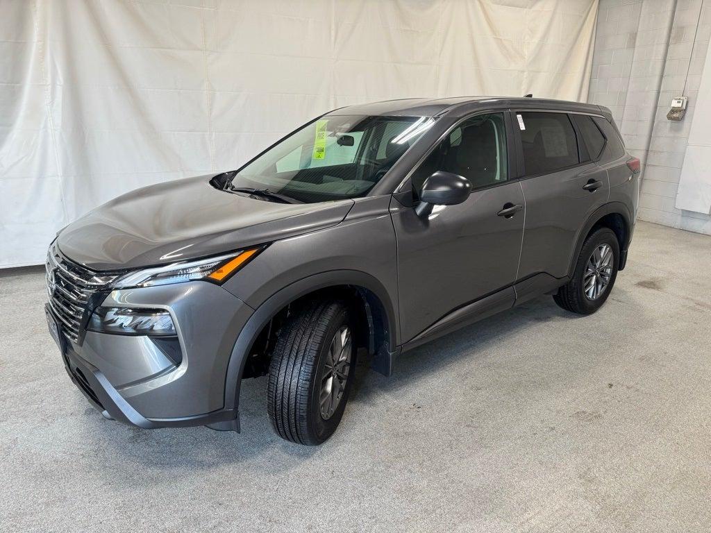 used 2025 Nissan Rogue car, priced at $27,990