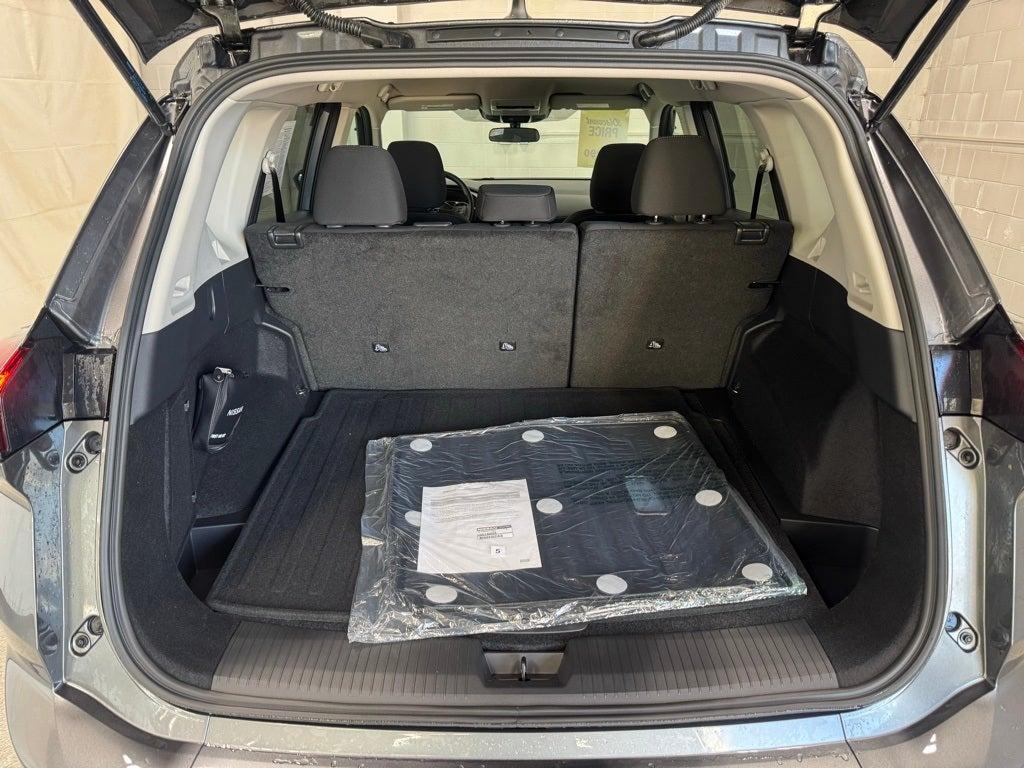 used 2025 Nissan Rogue car, priced at $27,990