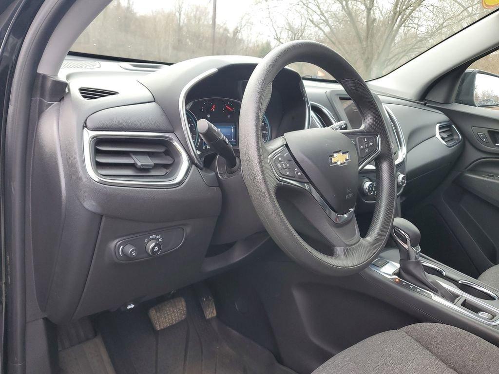 used 2023 Chevrolet Equinox car, priced at $21,304