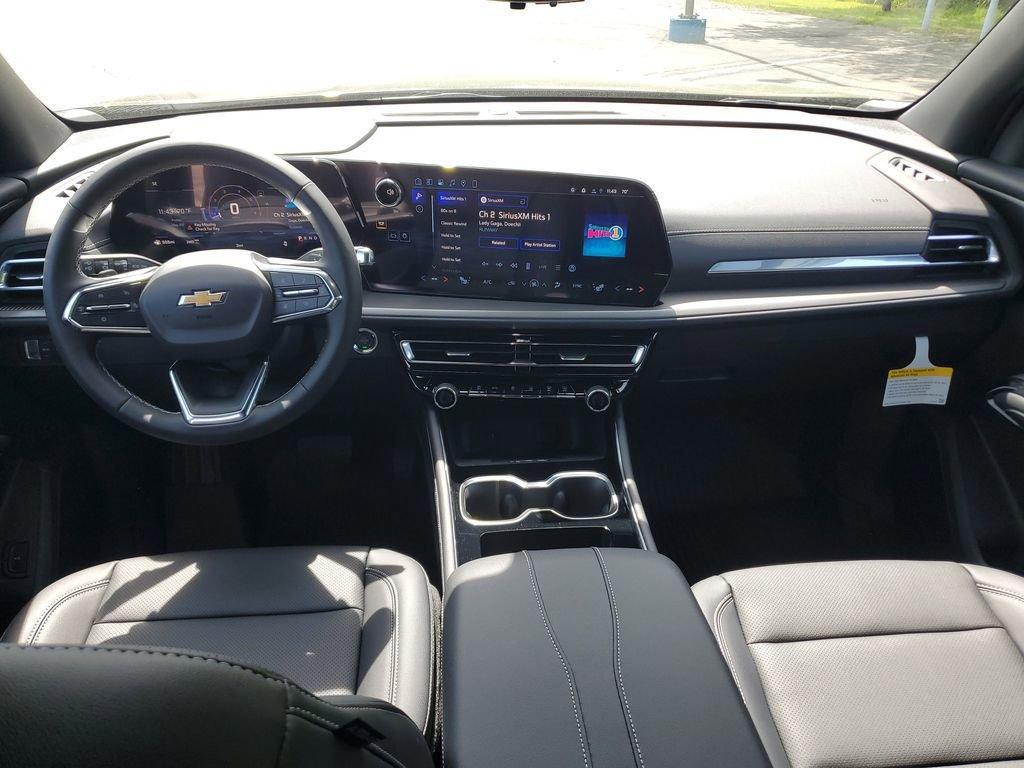 new 2026 Chevrolet Traverse car, priced at $48,044
