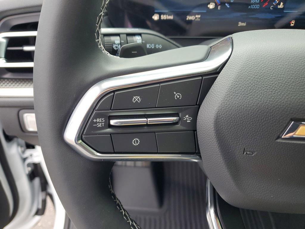 new 2026 Chevrolet Traverse car, priced at $48,044