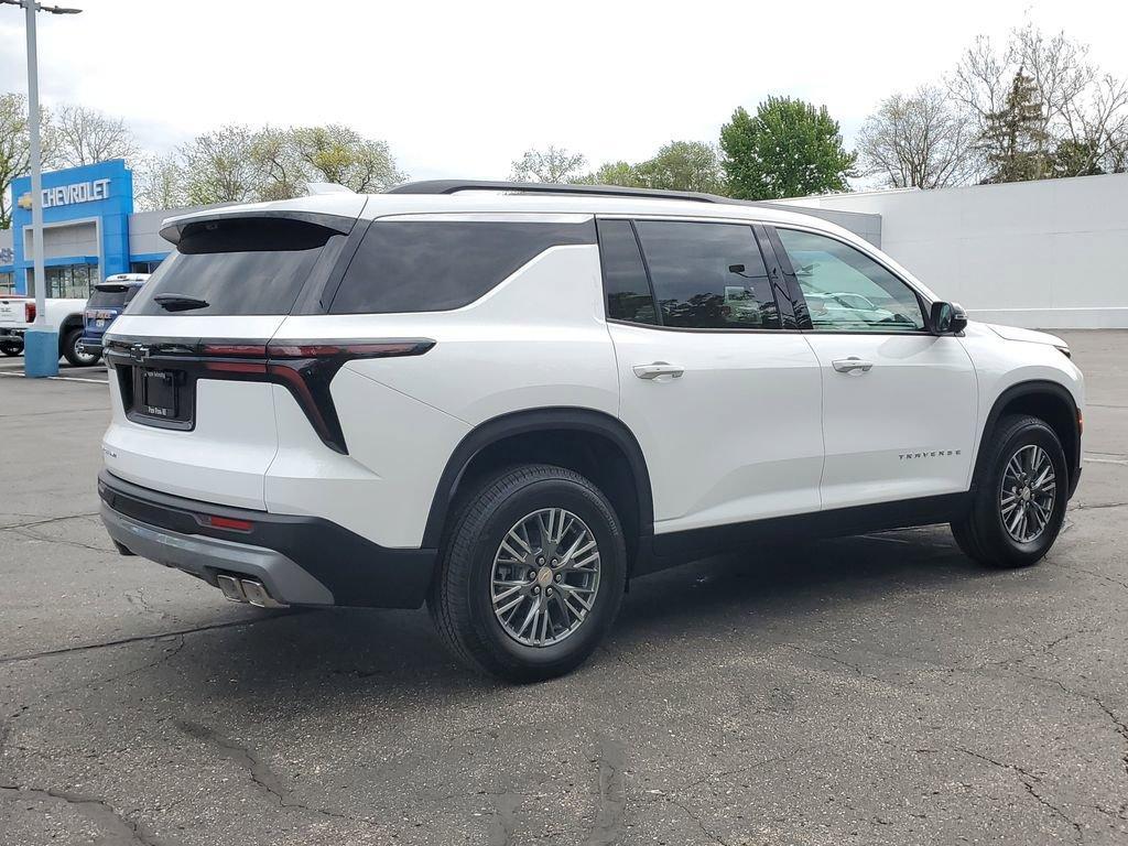 new 2026 Chevrolet Traverse car, priced at $48,044