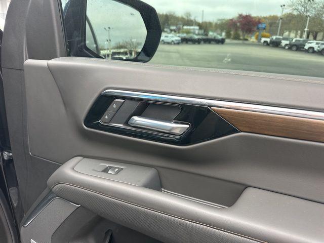 used 2026 Chevrolet Suburban car, priced at $91,900
